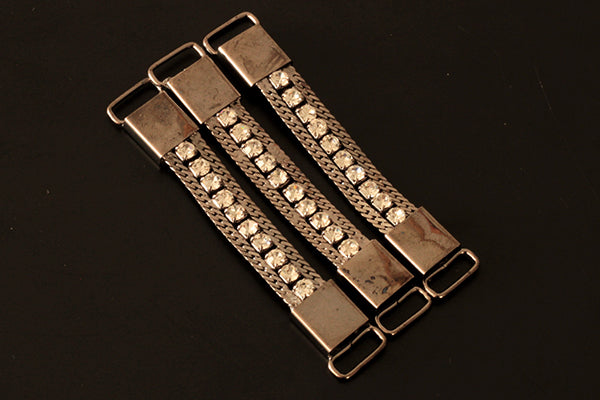 Diamante & silver sew-in embellishment