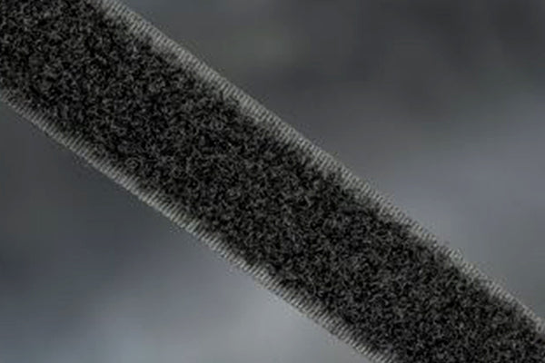 20mm (3/4 inch) loop side only stick in black