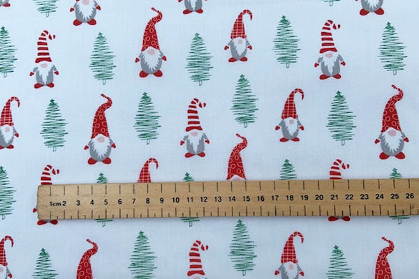 Christmas polycotton Santa print