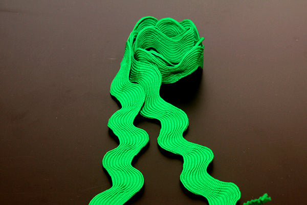 Wide ric rac, green
