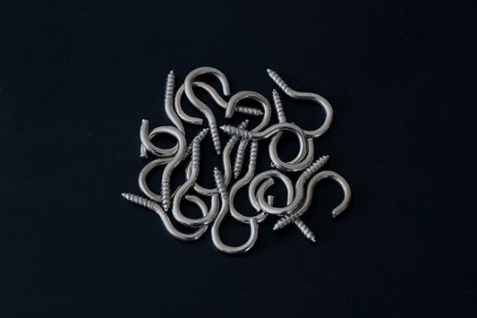 Metal curtain hooks