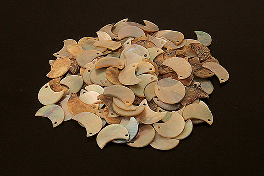 Moon crescent shaped mother of pearl buttons