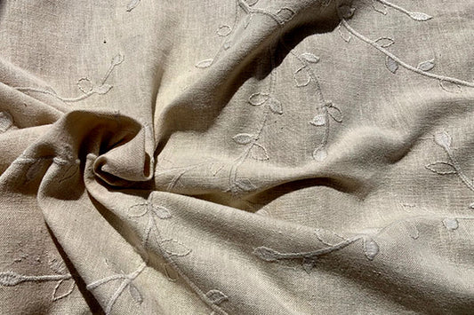 Natural leaf cotton rich fabric