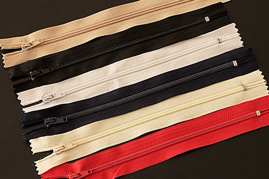 Nylon dress zips, 178mm (7 inch) - 558mm (22 inch)