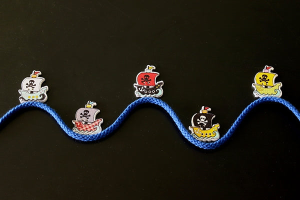 Wooden pirate ship buttons