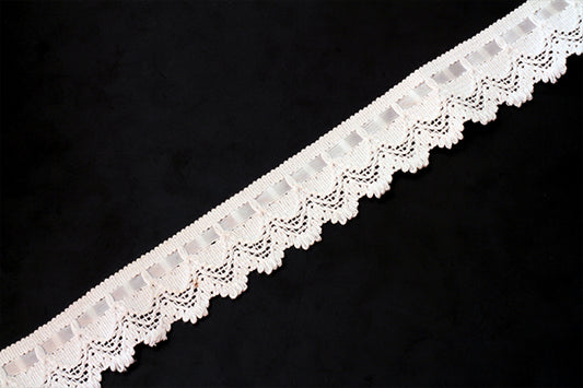 White cotton flat lace